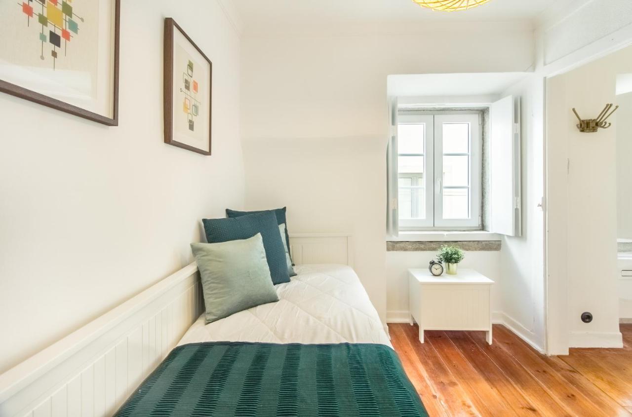 Апартаменты Unique And Stylish Flat In Historic Лиссабон Экстерьер фото