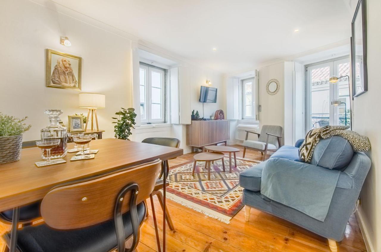Апартаменты Unique And Stylish Flat In Historic Лиссабон Экстерьер фото